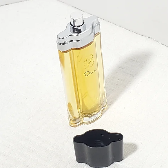 Oscar by Oscar de la Renta Eau de Toilette Natural Spray 3.4 oz Perfume Women's - Picture 6 of 8